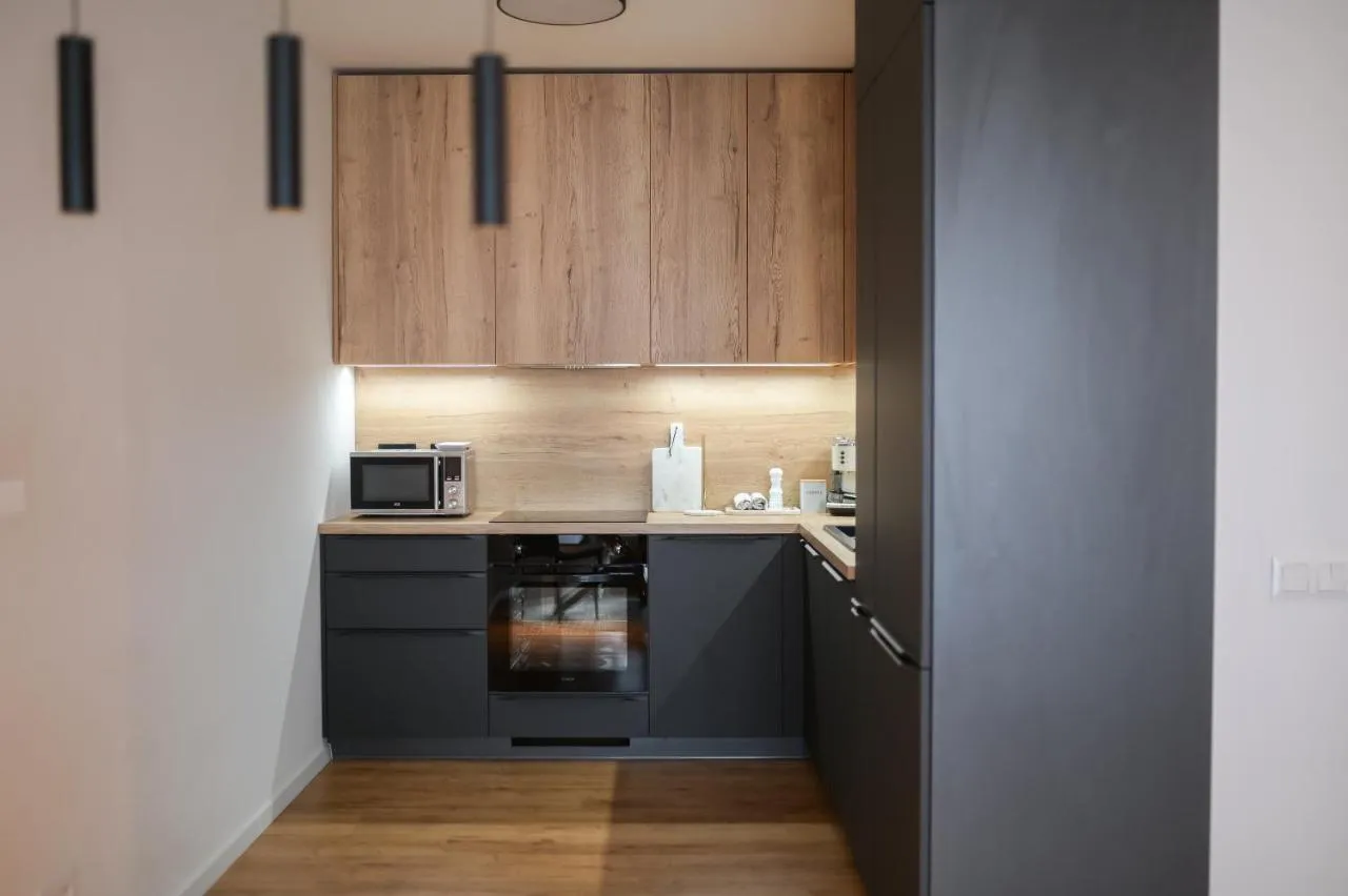 Kuchyňská linka – A1 Apartmán Banská Bystrica / Apartmány Severná